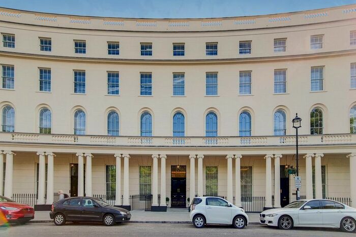 1 Bedroom Flat To Rent In Park Crescent, Regents Park, London, W1B