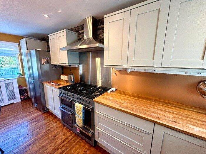 4 Bedroom Semi Detached House For Sale In Winsford Walk, Burnley, Lancashire, BB11