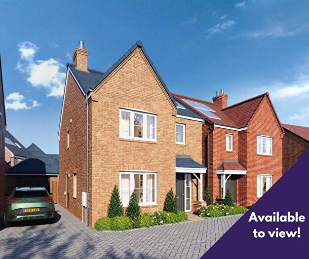 3 Bedroom Detached House For Sale In Marjoram Place, Weldon Manor, NN17
