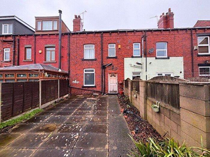 1 Bedroom Flat To Rent In Marshall Street, Crossgates, Leeds, West Yorkshire, LS15