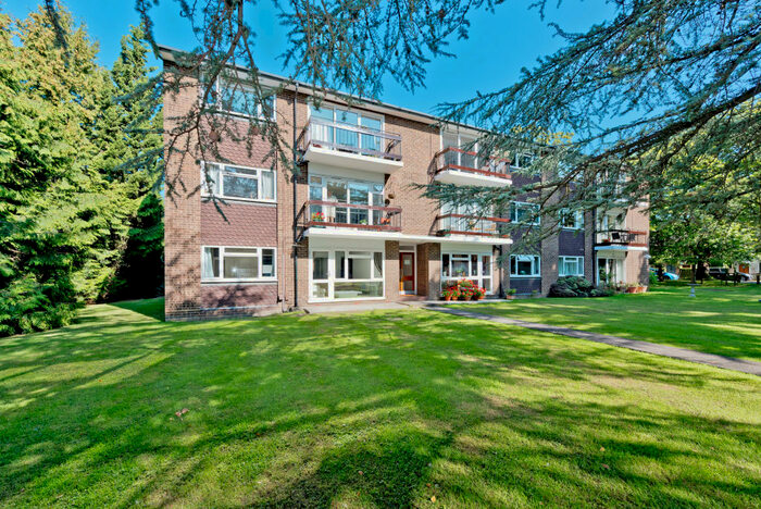 2 Bedroom Apartment To Rent In Sherwood, Herne Road, Surbiton, Surrey, KT6