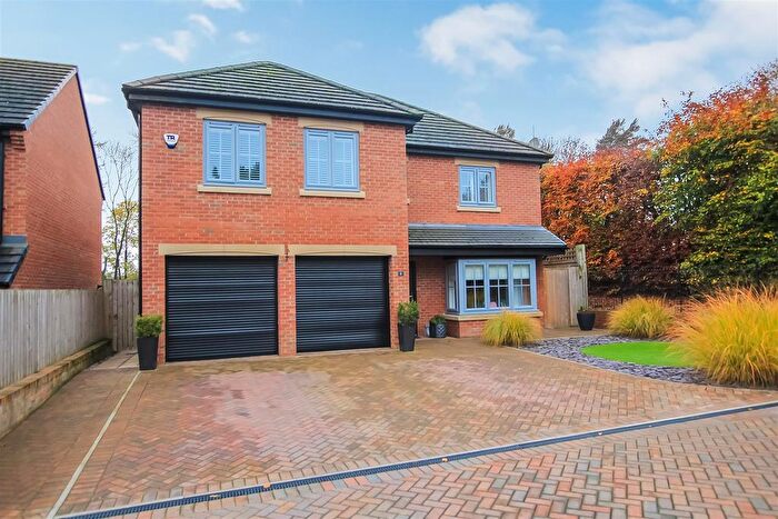 5 Bedroom Detached House For Sale In Spindleberry Way, School Aycliffe, DL5
