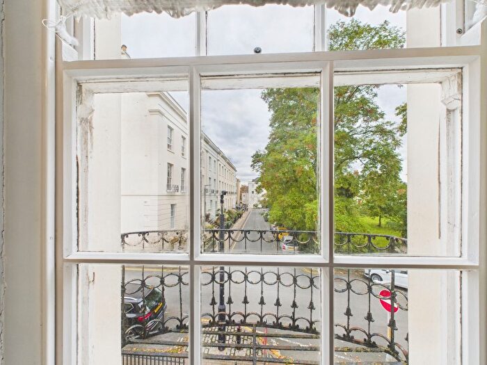 1 Bedroom Flat For Sale In Brunswick Square, Gloucester, Gloucestershire, GL1