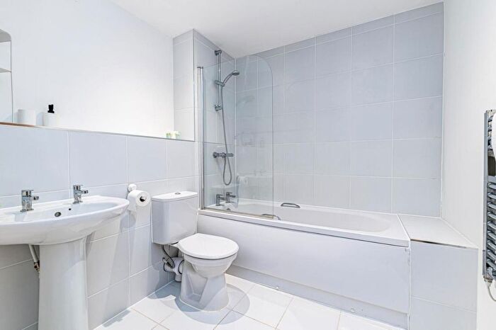 2 Bedroom Flat To Rent In Cross Street, Preston, PR1