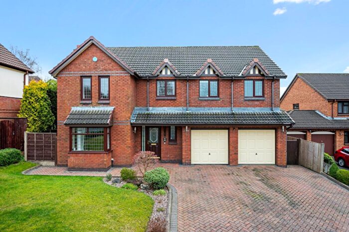 5 Bedroom Detached House For Sale In Lowstern Close, Egerton, Bolton, BL7