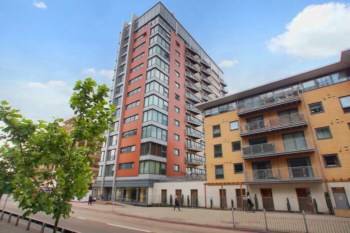 1 Bedroom Apartment To Rent In Eastern Avenue, Gants Hill, Redbridge, IG2