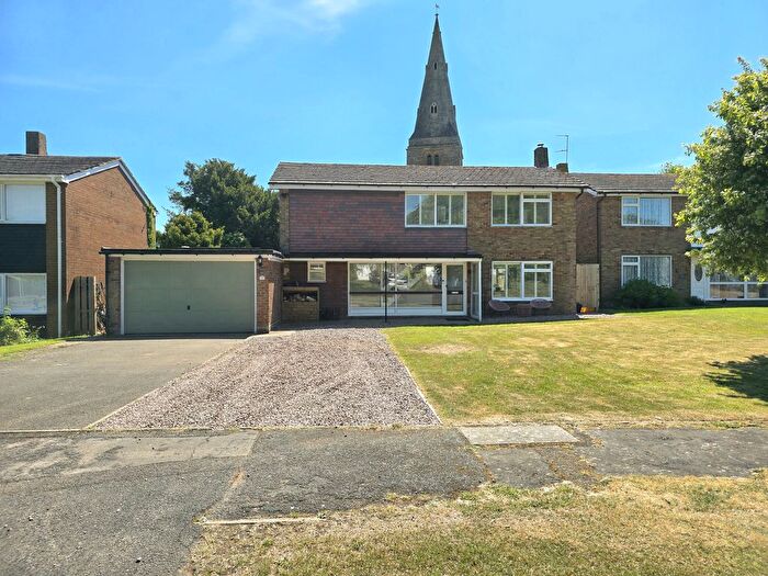 4 Bedroom Detached House For Sale In Church Mount, Guilsborough, NN6