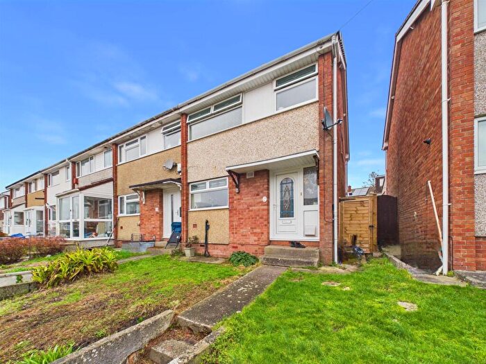 3 Bedroom End Of Terrace House For Sale In Petersway Gardens, St George, Bristol, BS5