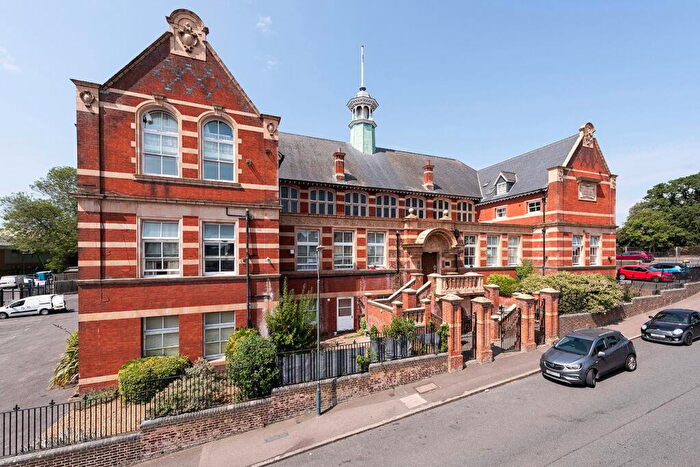 1 Bedroom Apartment For Sale In Upper Holly Hill Road, Belvedere, DA17