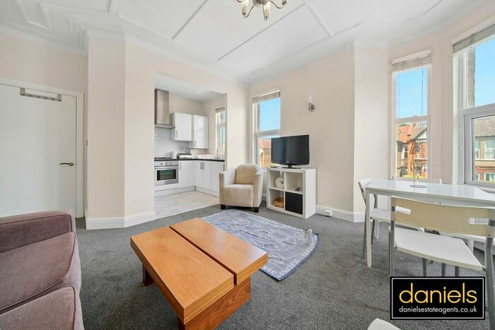 1 Bedroom Flat To Rent In Holland Road, Kensal Green, NW10