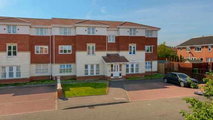 2 Bedroom Flat To Rent In Somers Park, Tranent, East Lothian, EH33