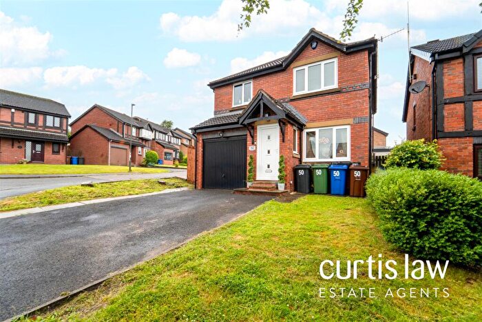 4 Bedroom Detached House For Sale In Aspen Fold, Oswaldtwistle, BB5