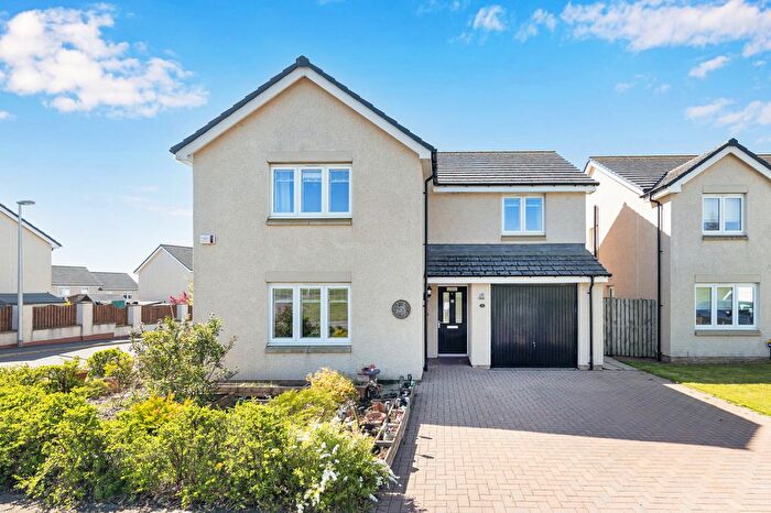 4 Bedroom Detached House For Sale In South Quarry Crescent, Gorebridge, EH23