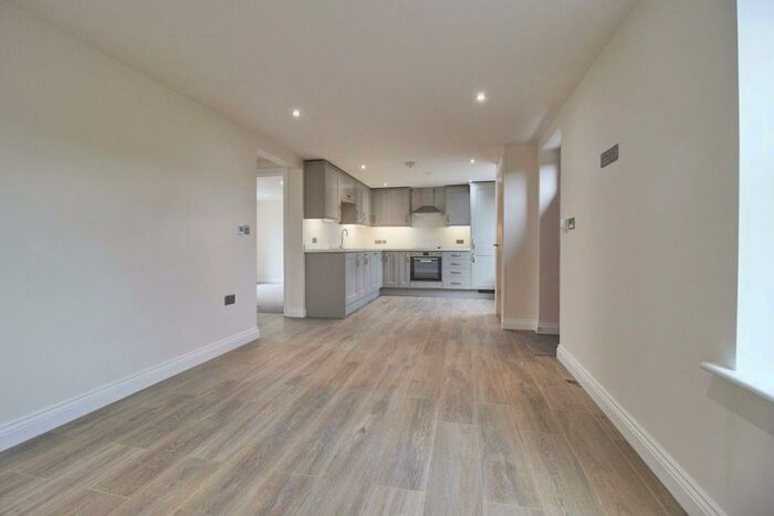 2 Bedroom Apartment To Rent In The Laurels, Burbage, LE10