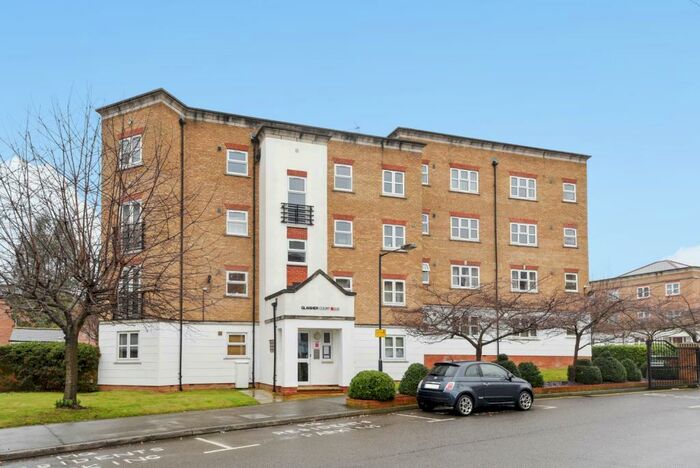 2 Bedroom Flat To Rent In Glaisher Street London, SE8