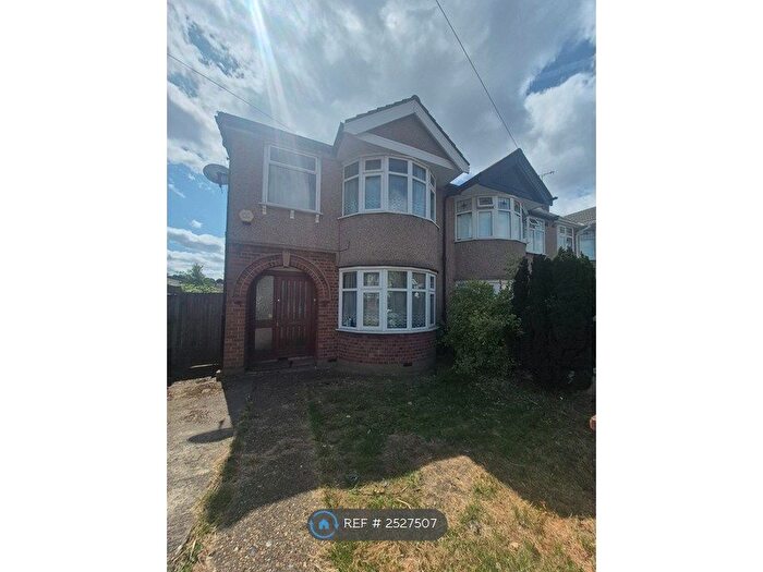 3 Bedroom Semi-Detached House To Rent In Windsor Crescent, Harrow, HA2
