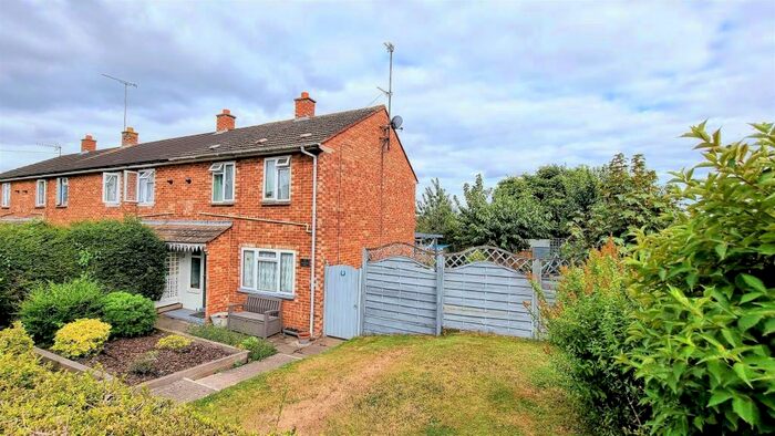 2 Bedroom End Of Terrace House For Sale In Bradfords Close, Newent, GL18