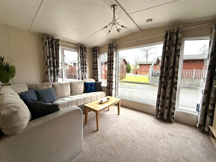 2 Bedroom Mobile Home For Sale In Gatebeck Holiday Park, Gatebeck Road, Kendal, LA8