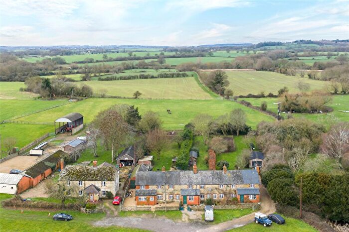 4 Bedroom End Of Terrace House For Sale In Baulking, Faringdon, Oxfordshire, SN7