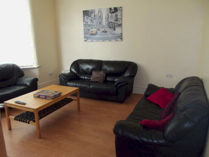 5 Bedroom Terraced House To Rent In Scarsdale Road, Victoria Park, Manchester, M14