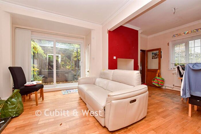 3 Bedroom Semi-Detached House For Sale In Godstone Road, Kenley, Surrey, CR8