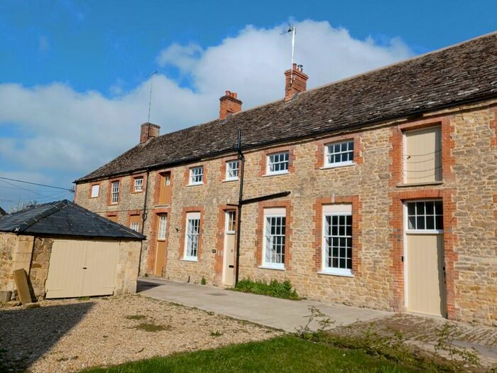 2 Bedroom Terraced House To Rent In , SN6