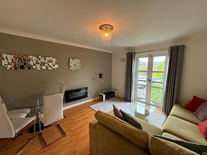 2 Bedroom Flat To Rent In Balbirnie Place, Haymarket, Edinburgh, EH12