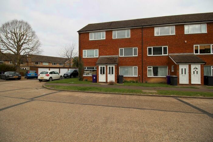 2 Bedroom Apartment To Rent In Icknield Close, Ickleford, Hitchin, SG5