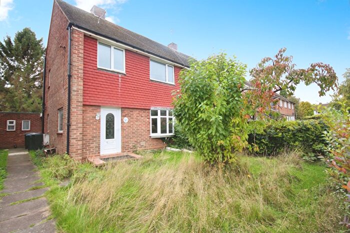 3 Bedroom Semi Detached House For Sale In Romford Road, Coventry, CV6