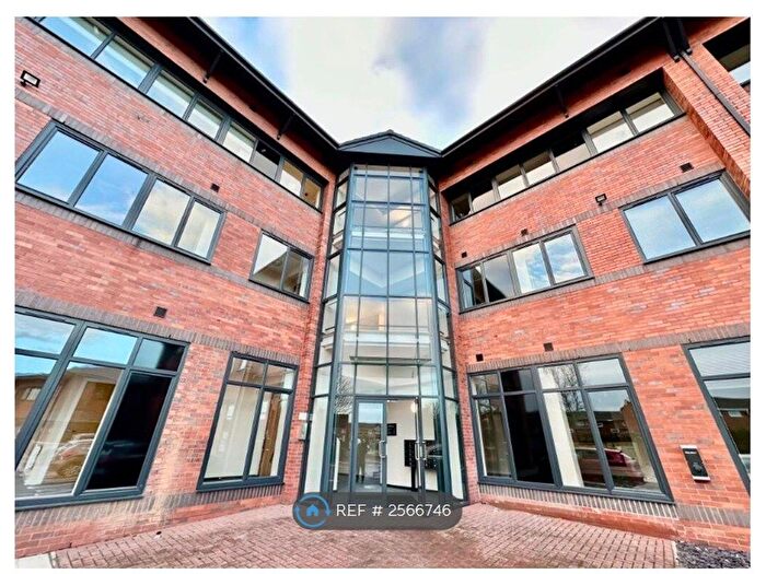 1 Bedroom Flat To Rent In Southwood House, Salford, M5