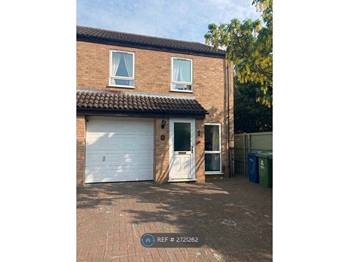 3 Bedroom Semi Detached House To Rent In Cambridge, Cambridge, CB4