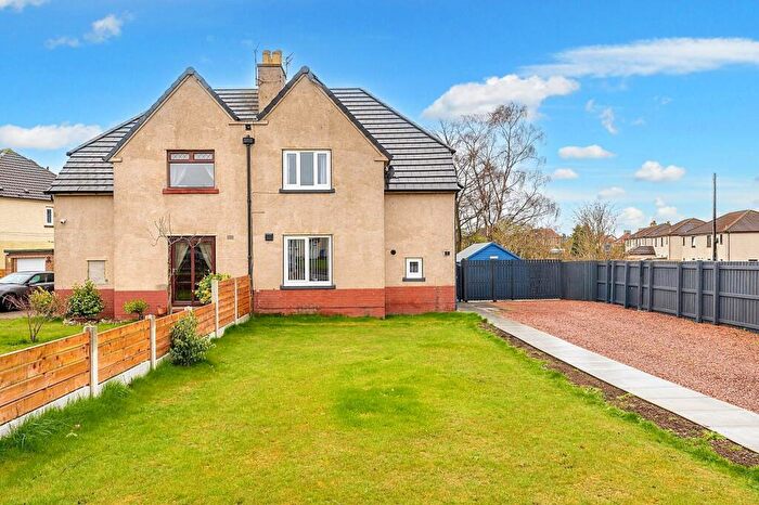 3 Bedroom Semi-Detached House For Sale In Simon Crescent, Methilhill, KY8