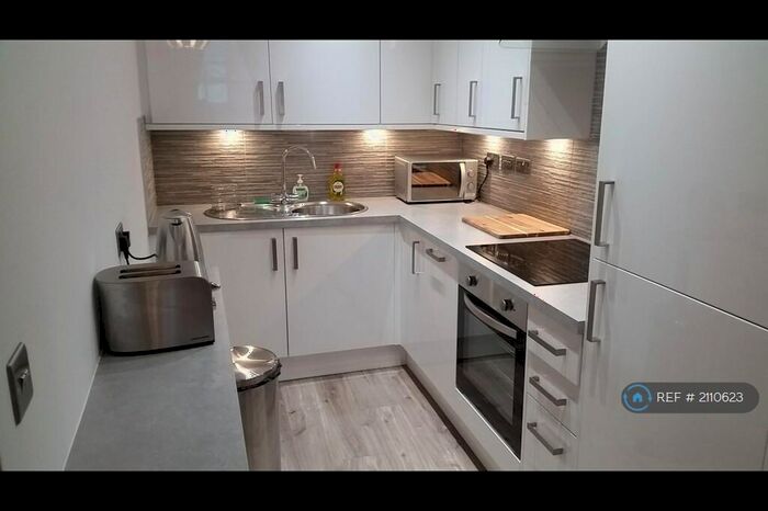 1 Bedroom Flat To Rent In Wilson Street, Glasgow, G1