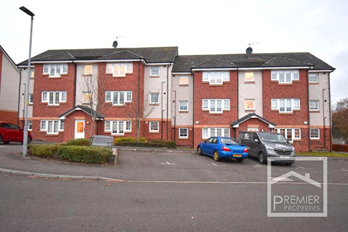 2 Bedroom Flat To Rent In Cooper Crescent, Ferniegair, Hamilton, ML3