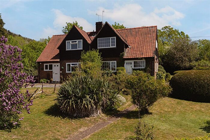 3 Bedroom Semi-Detached House For Sale In Reigate Road, Brockham, RH3