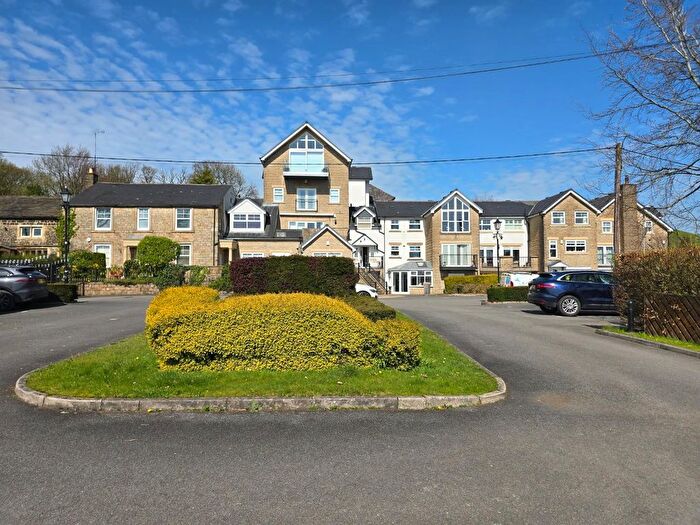 2 Bedroom Flat For Sale In The Rhyddings, Birtle, BL9