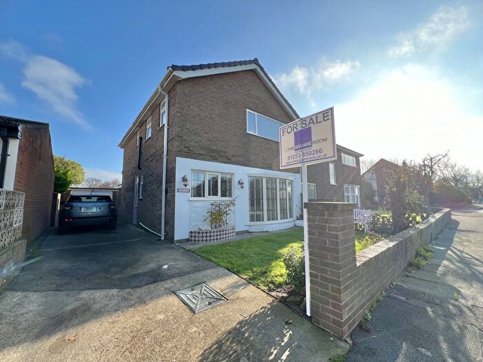 3 Bedroom Semi Detached House For Sale In Deerhurst Road, Cleveleys, FY5