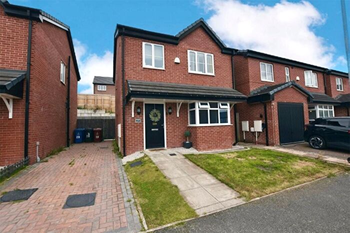 3 Bedroom Detached House For Sale In Meadowbrook Rise, Blackburn, Lancashire, BB2