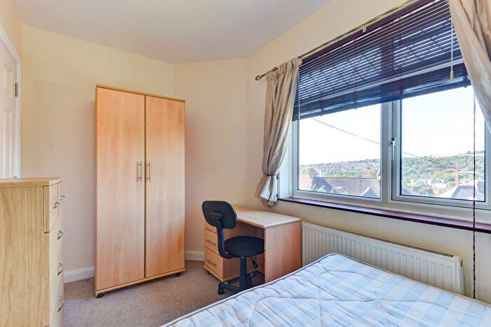 7 Bedroom Semi-Detached House To Rent In Nyetimber Hill, Brighton, BN2