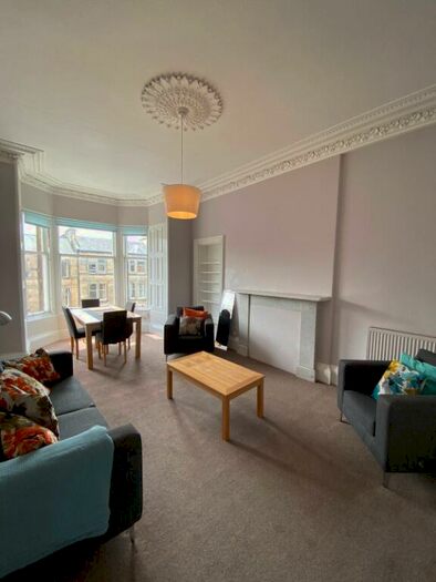 5 Bedroom Flat To Rent In Thirlestane Road, Marchmont, Edinburgh, EH9