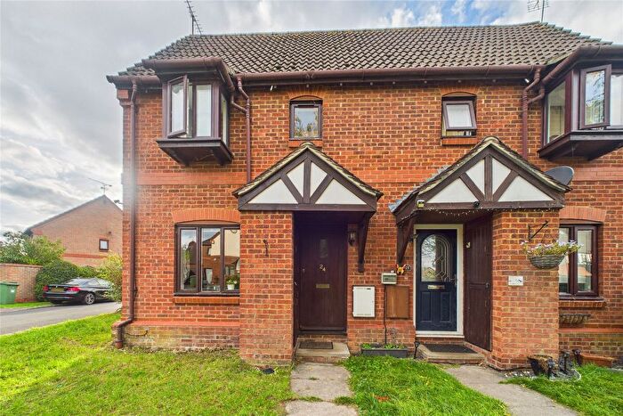 1 Bedroom Semi-detached House For Sale In Simkins Close, Winkfield Row, Berkshire, RG42