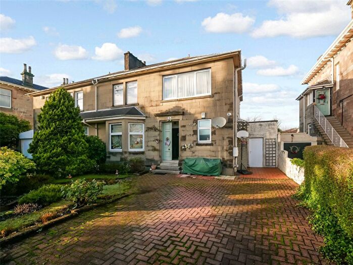 2 Bedroom Flat For Sale In Bedford Street, Greenock, Inverclyde, PA16