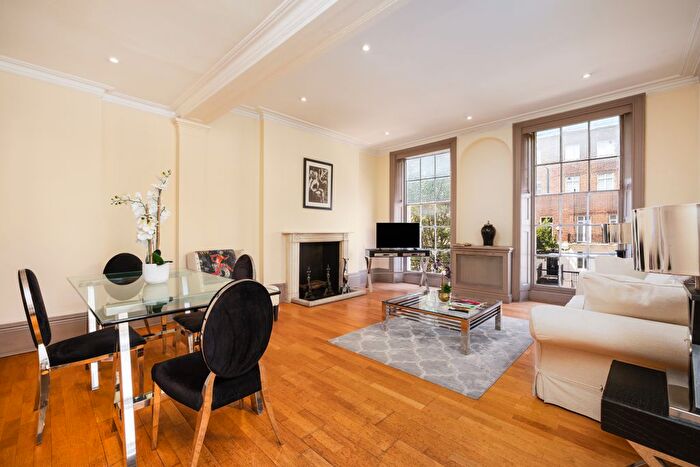 2 Bedroom Flat For Sale In Eaton Terrace, Belgravia, London, SW1W