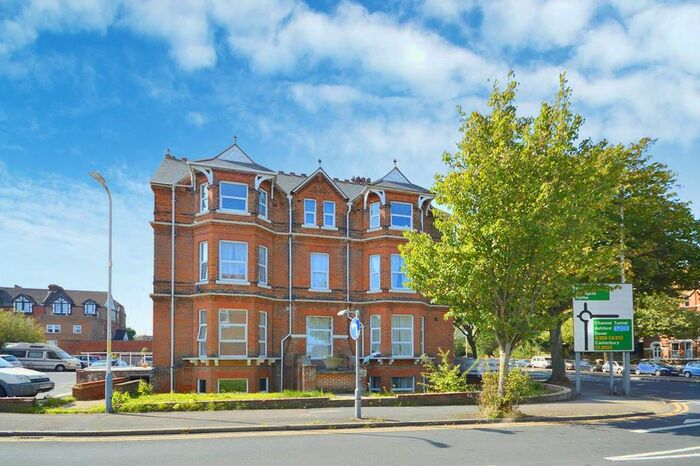 Studio To Rent In Shorncliffe Road, Folkestone, CT20