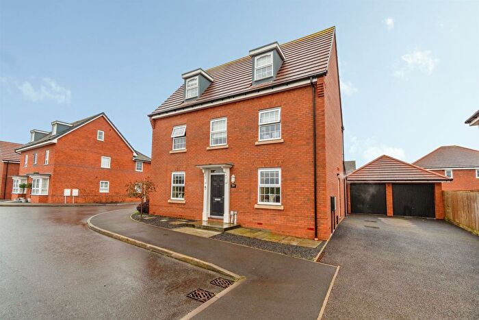 5 Bedroom Detached House For Sale In Suthard Way, Hednesford, Cannock, WS12