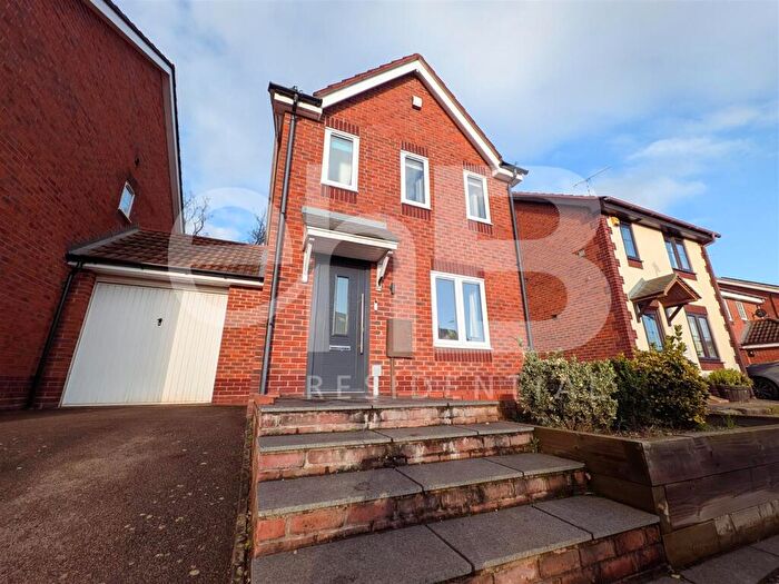 3 Bedroom House To Rent In Combroke Grove, Hatton Park, Warwick, CV35