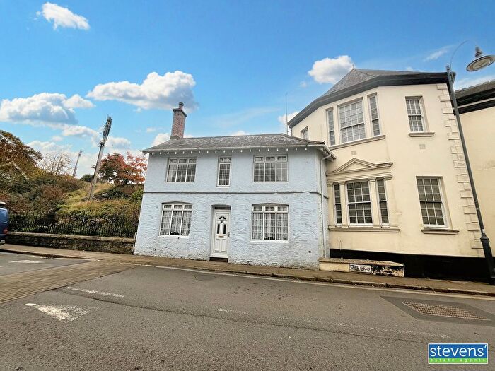 2 Bedroom Terraced House To Rent In Mill Road, Okehampton, EX20