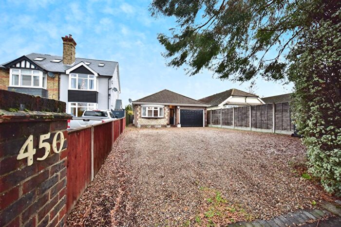 3 Bedroom Detached Bungalow For Sale In London Road, Aylesford, ME20