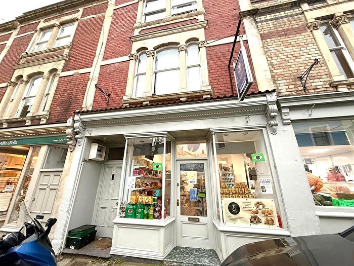 5 Bedroom Maisonette To Rent In , Worrall Road, Bristol, BS8