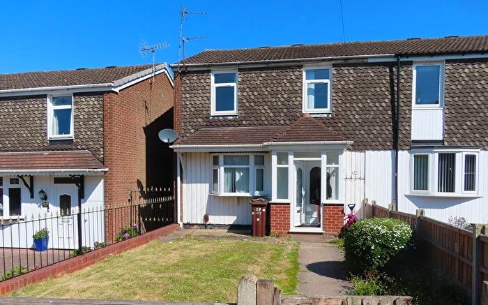 3 Bedroom End Of Terrace House For Sale In Kirby Close, Bilston, WV14